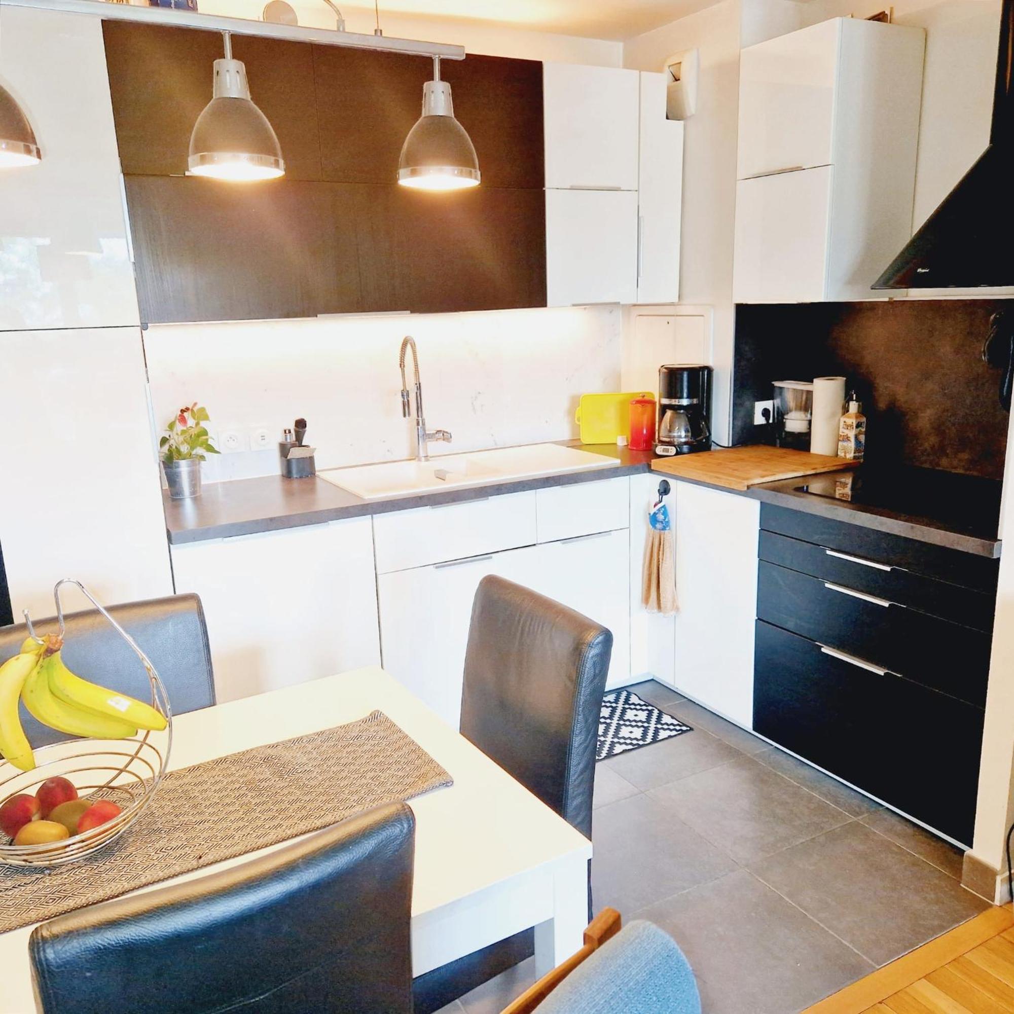 Modern And Confortable Apartment Close To Paris Bois-Colombes Luaran gambar